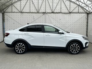 2023 Lada (ВАЗ) Vesta Cross I Рестайлинг (NG), белый, 1350000 рублей, вид 4