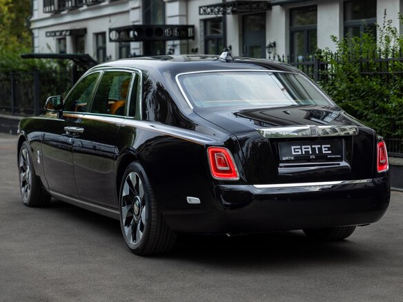 2024 Rolls-Royce Phantom Long Extended VIII, чёрный, 90510300 рублей - вид 7