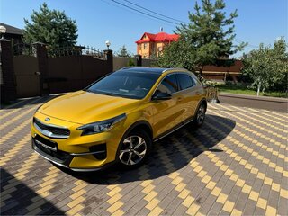 2020 Kia XCeed I, жёлтый, 1800000 рублей, вид 2