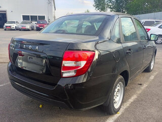 2026 Lada (ВАЗ) Granta I Рестайлинг, чёрный, 1068000 рублей, вид 4