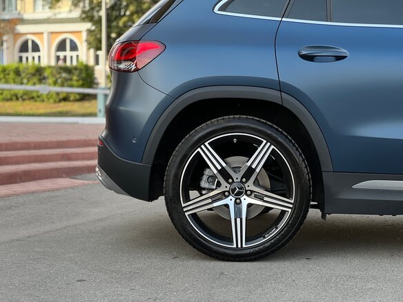 2021 Mercedes-Benz GLA 250 II (H247), синий, 4980000 рублей - вид 13