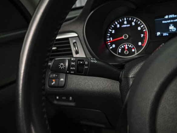 2019 Kia Optima IV Рестайлинг, белый - вид 16