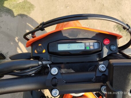 2024 KTM 690 SMC R, оранжевый, 1500000 рублей, вид 5