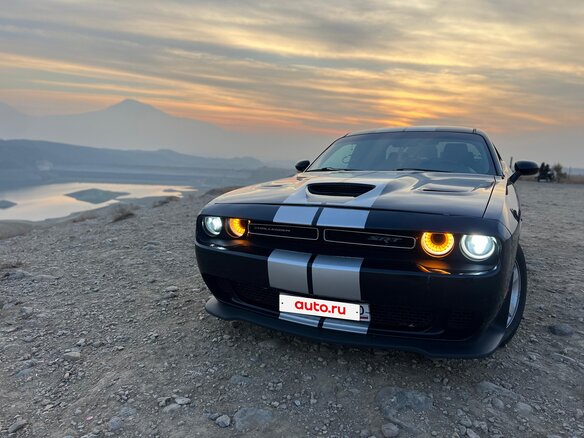 2010 Dodge Challenger III, чёрный, 2699999 рублей - вид 10
