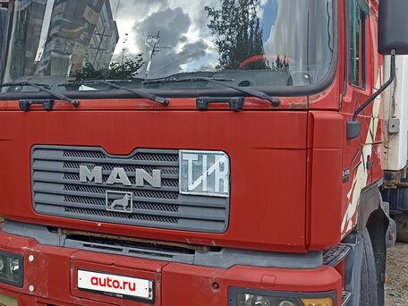 1998 MAN F 2000, красный, 1340000 рублей, вид 2