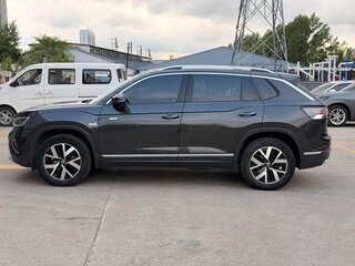 2022 Volkswagen Tayron I Рестайлинг, чёрный, 2340000 рублей, вид 4