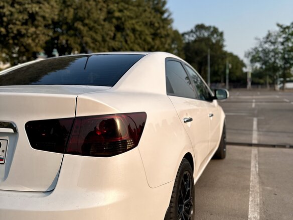 2011 Kia Cerato II, белый, 850000 рублей - вид 9