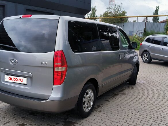 2012 Hyundai H-1 II, серебристый, 1850000 рублей - вид 6