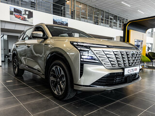 2025 Changan CS75 Plus IV, коричневый, 4189900 рублей, вид 5
