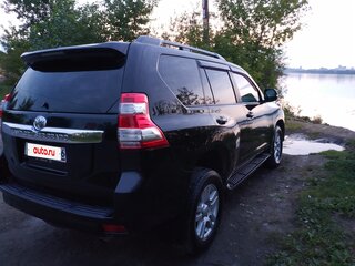 2010 Toyota Land Cruiser Prado 150 Series, чёрный, 2400000 рублей, вид 3