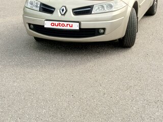 2008 Renault Megane II Рестайлинг, золотистый, 550000 рублей, вид 1