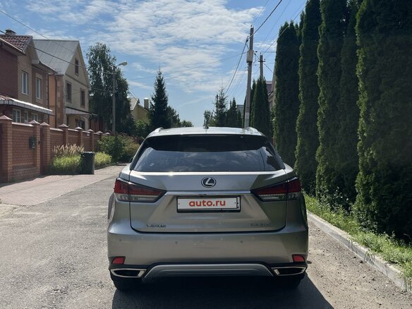 2020 Lexus RX 300 IV Рестайлинг, серый, 4800000 рублей - вид 4