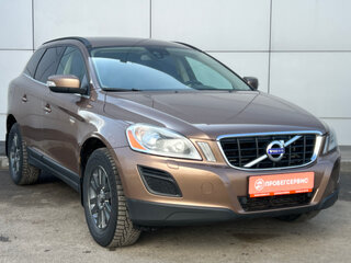 2010 Volvo XC60 I, белый, 1650000 рублей, вид 4
