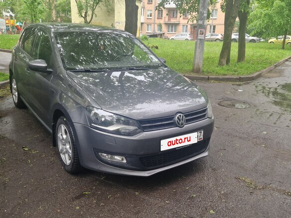 2010 Volkswagen Polo V, серый, 630000 рублей - вид 3