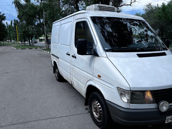 1996 Mercedes-Benz Sprinter, белый, 440000 рублей - вид 2