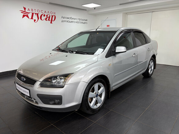2007 Ford Focus II, серебристый