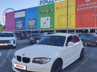 2011 BMW 1 серии 116i I (E81/E82/E87/E88) Рестайлинг, белый, 800000 рублей, вид 1