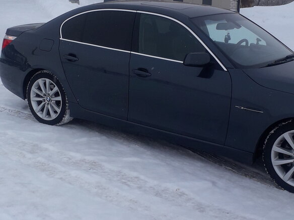 2007 BMW 5 серии 530i V (E60/E61) Рестайлинг, серый - вид 3