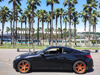 2010 Hyundai Genesis Coupe I, чёрный, 2000000 рублей, вид 3