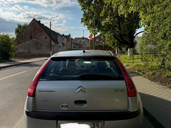 2007 Citroen C4 I, серебристый, 420000 рублей - вид 5