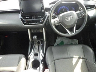2023 Toyota Corolla Cross I, белый, 2400000 рублей, вид 2