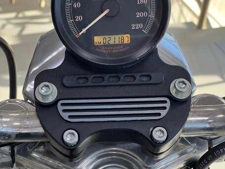 2004 Harley-Davidson Sportster 883, чёрный, 600000 рублей, вид 3