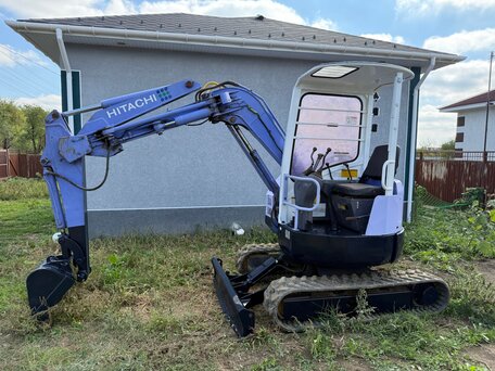 2011 Komatsu PC30, 1390000 рублей, вид 3