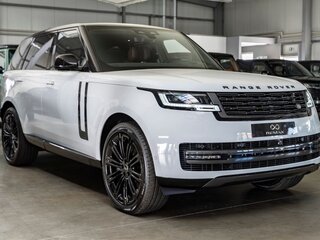 2025 Land Rover Range Rover P530 MHEV V, белый, 26500000 рублей, вид 2