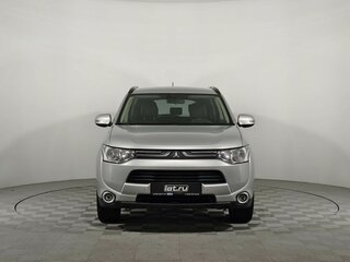 2014 Mitsubishi Outlander III, серебристый, 1915000 рублей, вид 2
