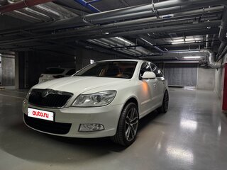 2012 Skoda Octavia II (A5) Рестайлинг, белый, 850000 рублей, вид 3