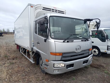 2017 Nissan Diesel Condor, серый, 5750000 рублей, вид 3
