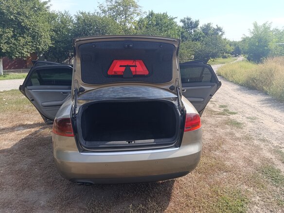 2005 Audi A4 8V III (B7), бежевый, 600000 рублей - вид 13