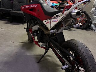 2007 Husqvarna SM 610, красный, 470000 рублей, вид 5