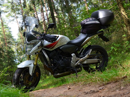 2007 Honda CB 600F Hornet, белый, 400000 рублей, вид 2