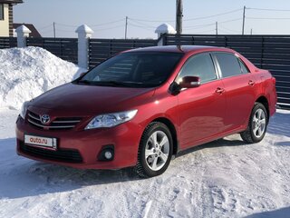 2011 Toyota Corolla X (E140, E150) Рестайлинг, красный, 1150000 рублей, вид 1