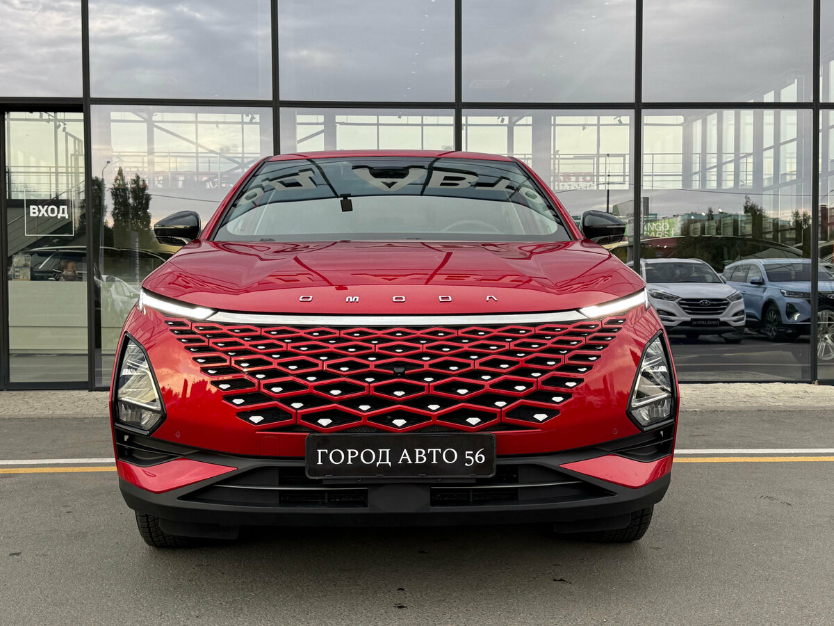 Открыть фотографии: Omoda C5 I