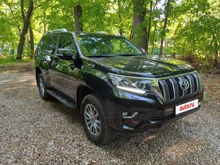2022 Toyota Land Cruiser Prado 150 Series Рестайлинг 3, чёрный, 6050000 рублей, вид 3