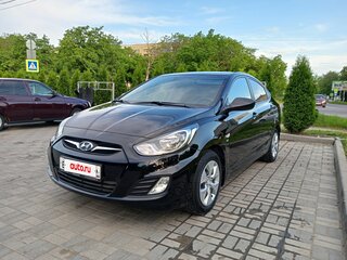 2013 Hyundai Solaris I, чёрный, 1099999 рублей, вид 1