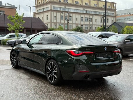 2023 BMW 4 серии Gran Coupe 430i xDrive G22, G23, G26, зелёный, 6060000 рублей, вид 4