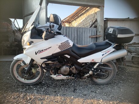 2006 Suzuki V-Strom 1000, белый, 520000 рублей, вид 4