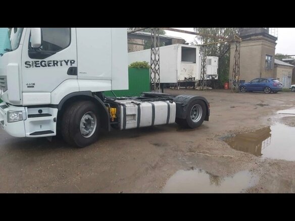 2011 Renault Premium, белый, 2500000 рублей - вид 7