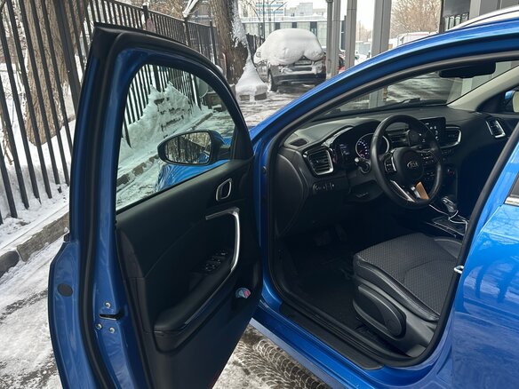 2019 Kia Ceed III, синий, 1600000 рублей - вид 12