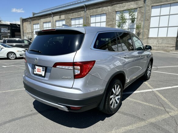 2022 Honda Pilot 9AT III Рестайлинг, серебристый, 3250000 рублей - вид 6