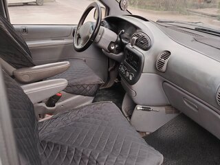 2000 Dodge Caravan III, серебристый, 250000 рублей, вид 5