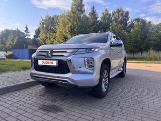 2021 Mitsubishi Pajero Sport III Рестайлинг, серебристый, 4400000 рублей, вид 3