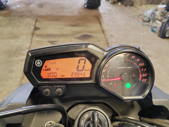 2011 Yamaha XJ6 (FZ6R), чёрный, 490000 рублей - вид 3