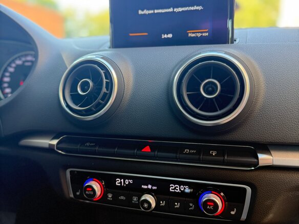 2016 Audi A3 III (8V), белый, 1750000 рублей - вид 7