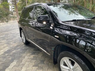 2013 Toyota Highlander II (XU40) Рестайлинг, чёрный, 2270000 рублей, вид 2