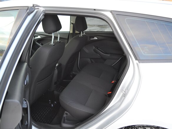 2017 Ford Focus III Рестайлинг, серебристый - вид 16