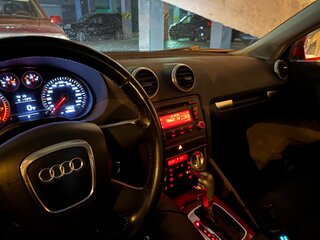2010 Audi A3 II (8P) Рестайлинг 2, красный, 850000 рублей, вид 2